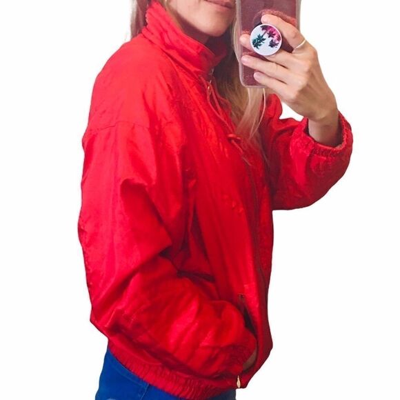 VINTAGE TRAIL Red Satin Bomber Jacket Size Small - Picture 3 of 11